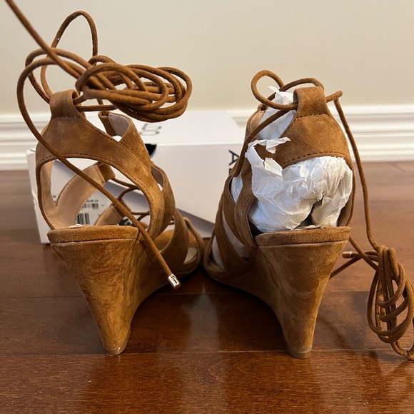 Aldo Shoes - Rothbaum Wedge - Picture 4 of 5